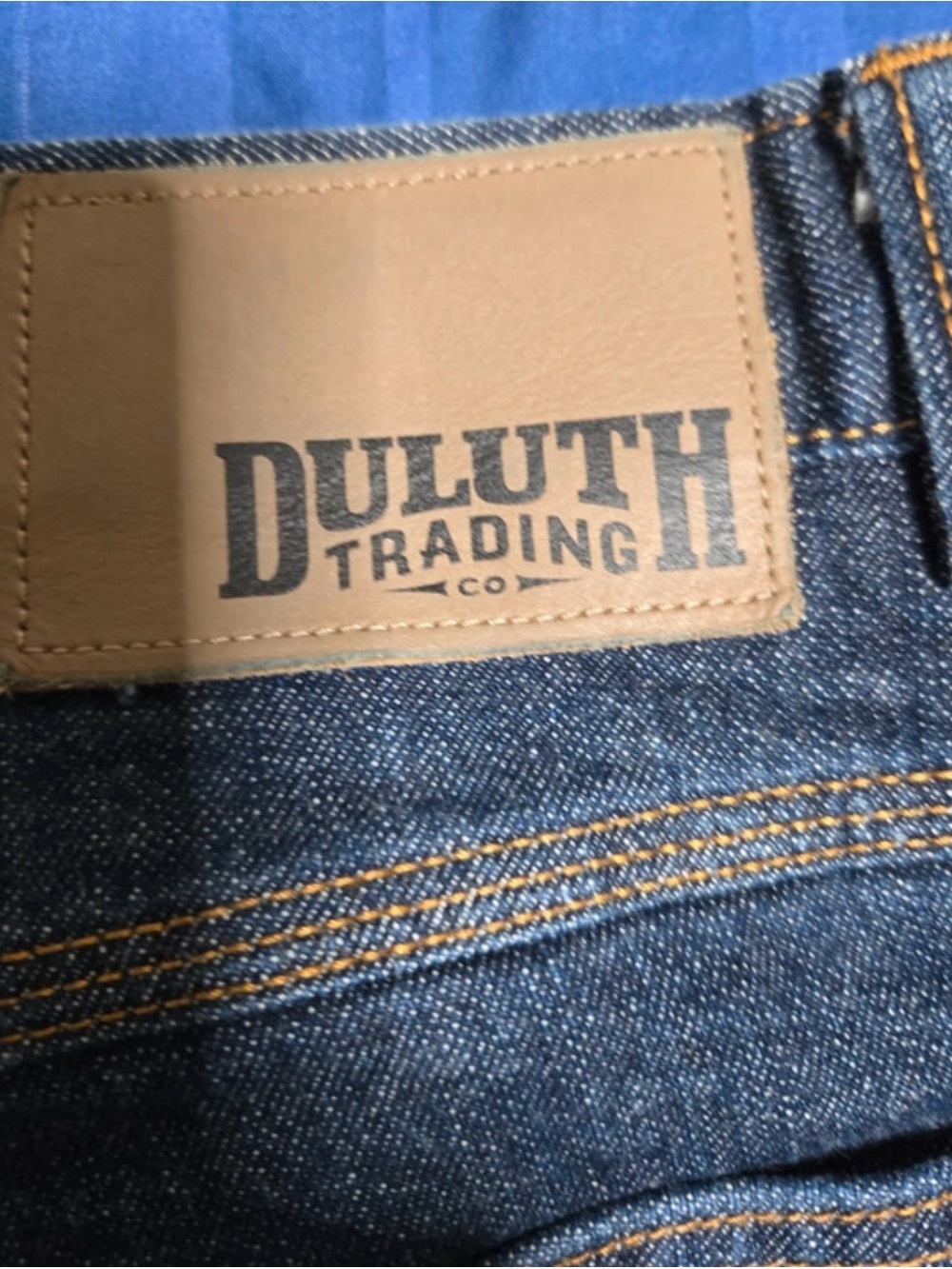 Duluth Trading Co Men’s Indigo Blue Straight Jeans with Tan Patch